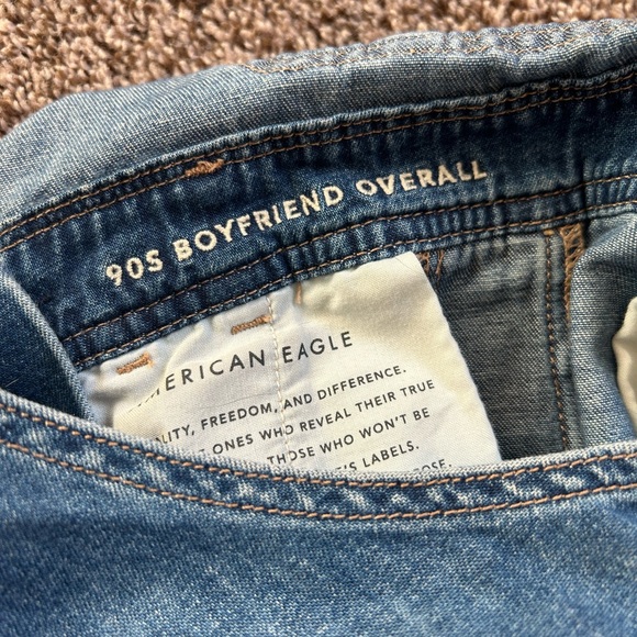 American Eagle 90s Boyfriende Overalls - Picture 4 of 6